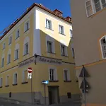 Pensión Zur Goldenen Sonne
