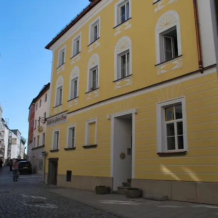 Zur Goldenen Sonne Gasthof