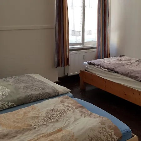 招待所 Zur Goldenen Sonne *